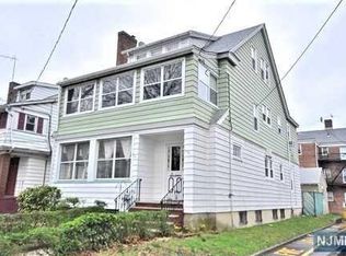 16 Bellair Pl, Newark, NJ 07104