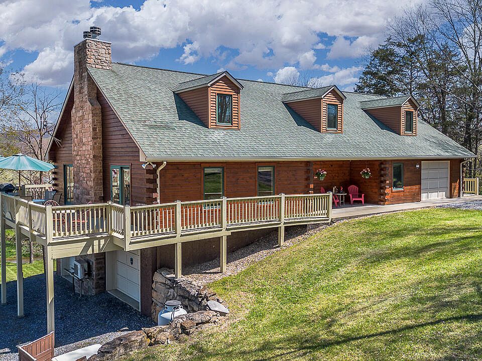 1st image of 325 Bellevue Ln