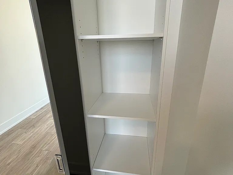 858 Dupont St #Penthouse 23 — Photo 9