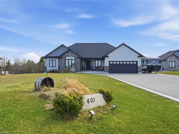 401 Lighthouse Dr, Dunnville, ON N1A 2W6