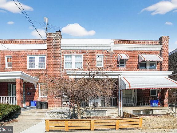 2nd image of 404 Kingsley St