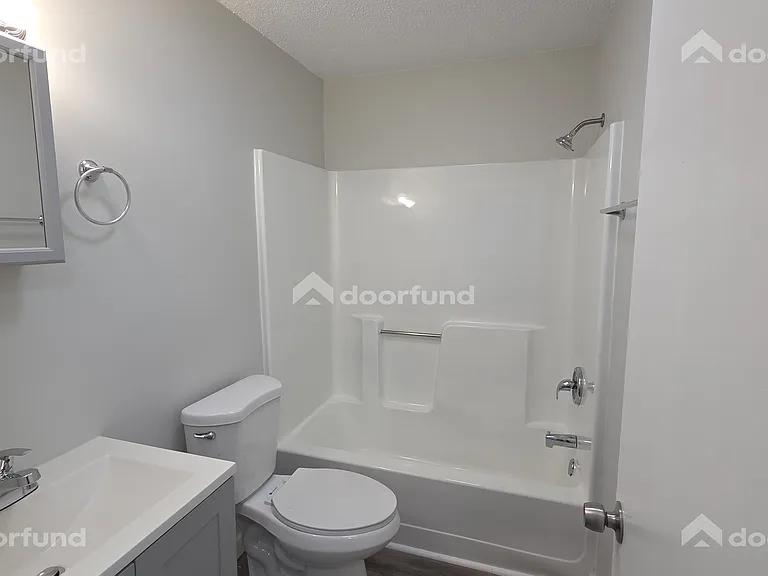 156 Columbus St #2 — Photo 8