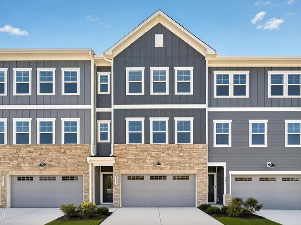 2873 Foster Woods Dr, Apex, NC 27502