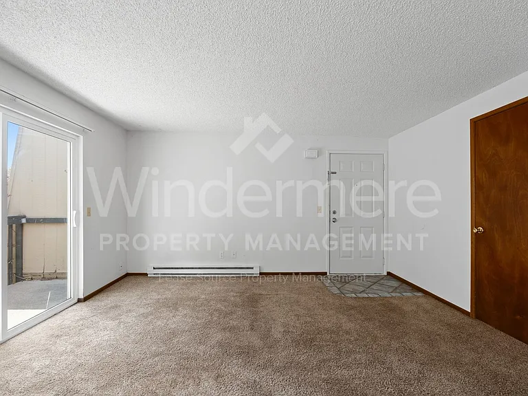 13208 E Skyview Ave — Photo 11