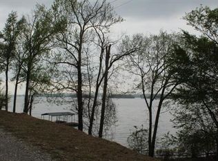 Lakefront Dr, Waverly, TN 37185