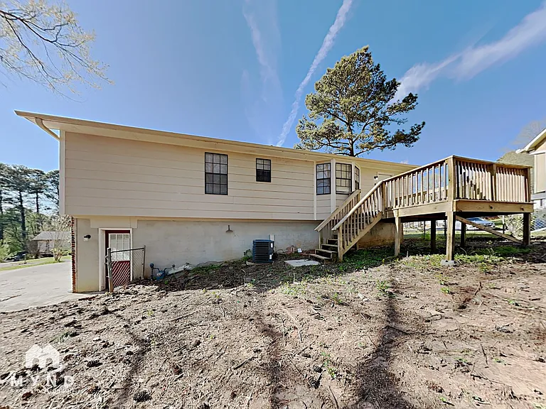 2708 Laburnum Dr — Photo 18