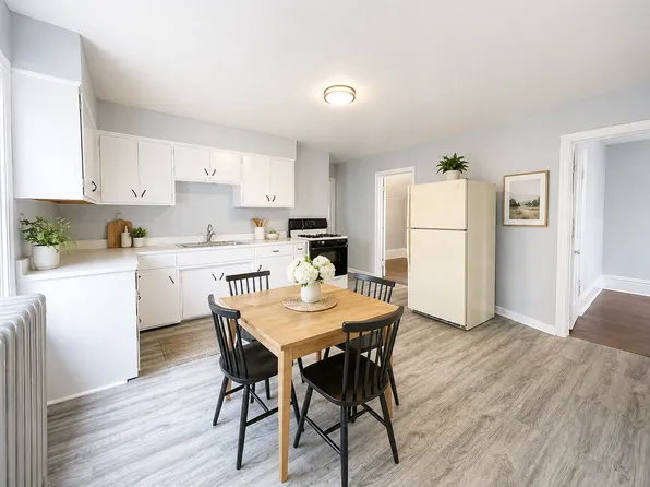 2219 S 19th St #B, Milwaukee, WI 53215