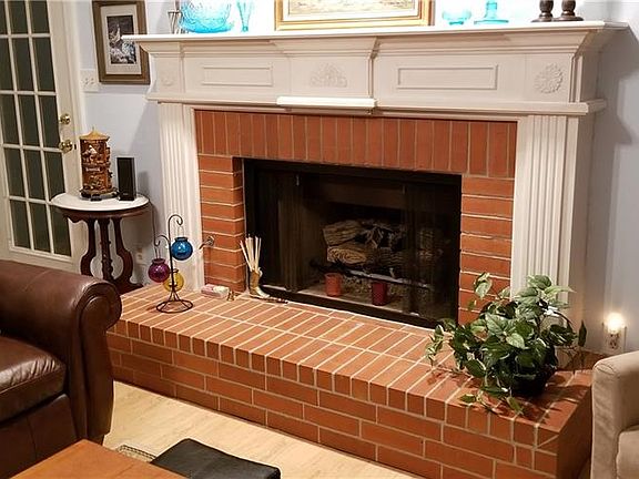 5th image of 9410 Bentwood Dr