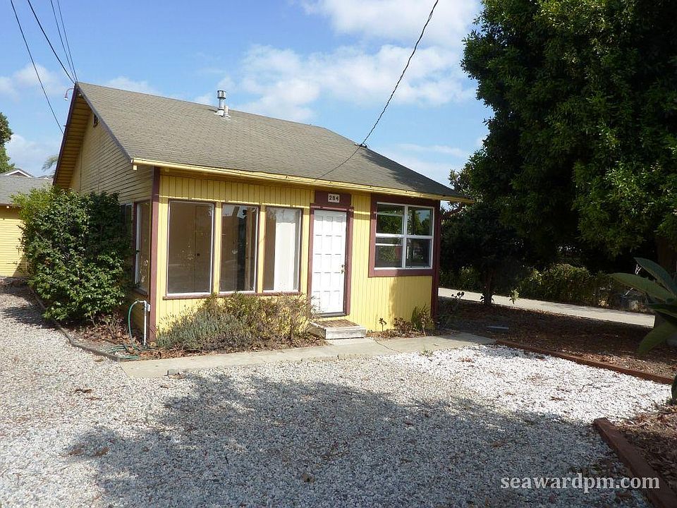 1st image of 284 Loma Dr