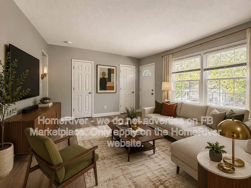 3 bed, 1.0 bath, 960 sqft, $1,350 — Photo 2
