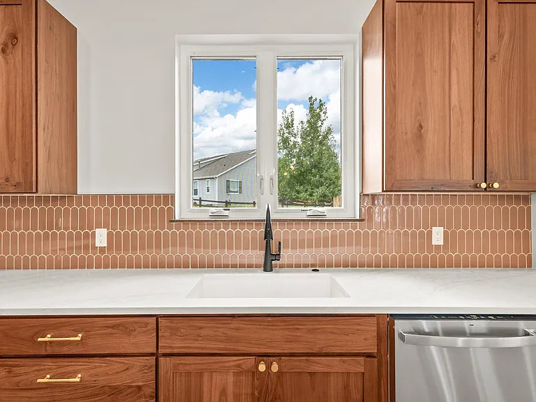 34 Mount Yale Ct — Photo 13