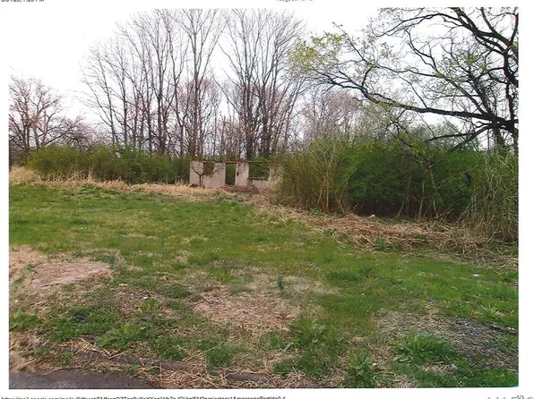 805 Piggott Ave, East Saint Louis, IL 62201