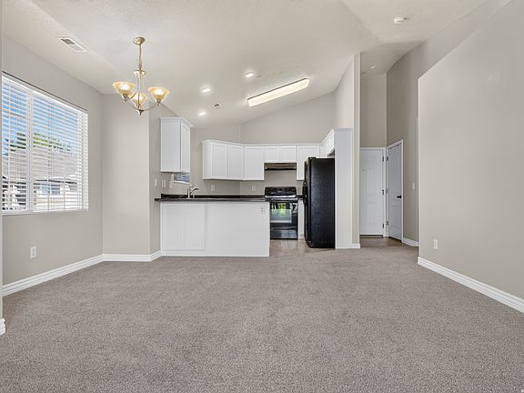2nd image of 1212 W Spencer Rd #303