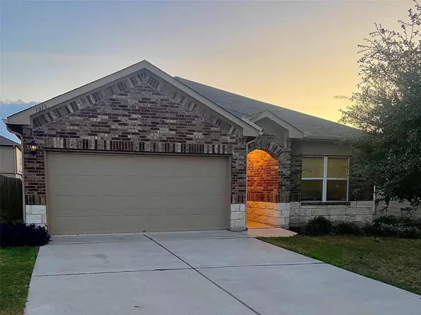 7013 Loretta White Ln, Austin, TX 78744