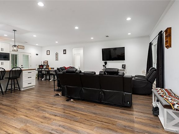 5th image of 11366 Joe Namath Rd