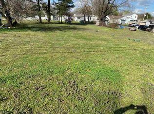 615 Rickwood Rd, Florence, AL 35630
