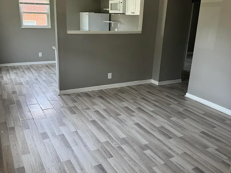 10303 Torrington Rd #1 — Photo 1