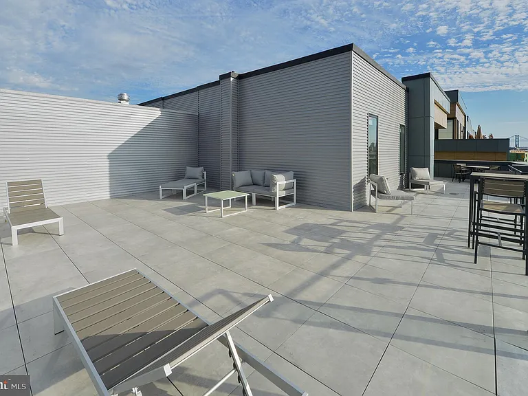 236 Thompson St #B411 — Photo 47