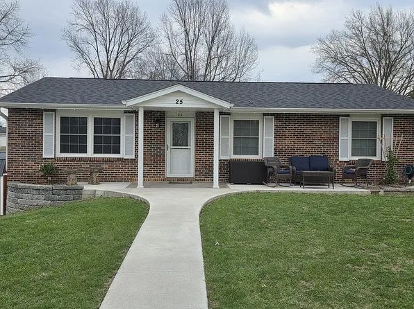 25 Surrey Hills Rd #25, Hannibal, MO 63401