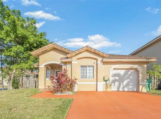 21403 SW 89th Pl, Cutler Bay, FL 33189