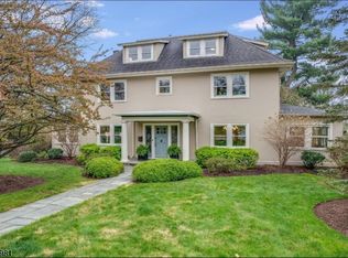 369 Park St, Montclair, NJ 07043