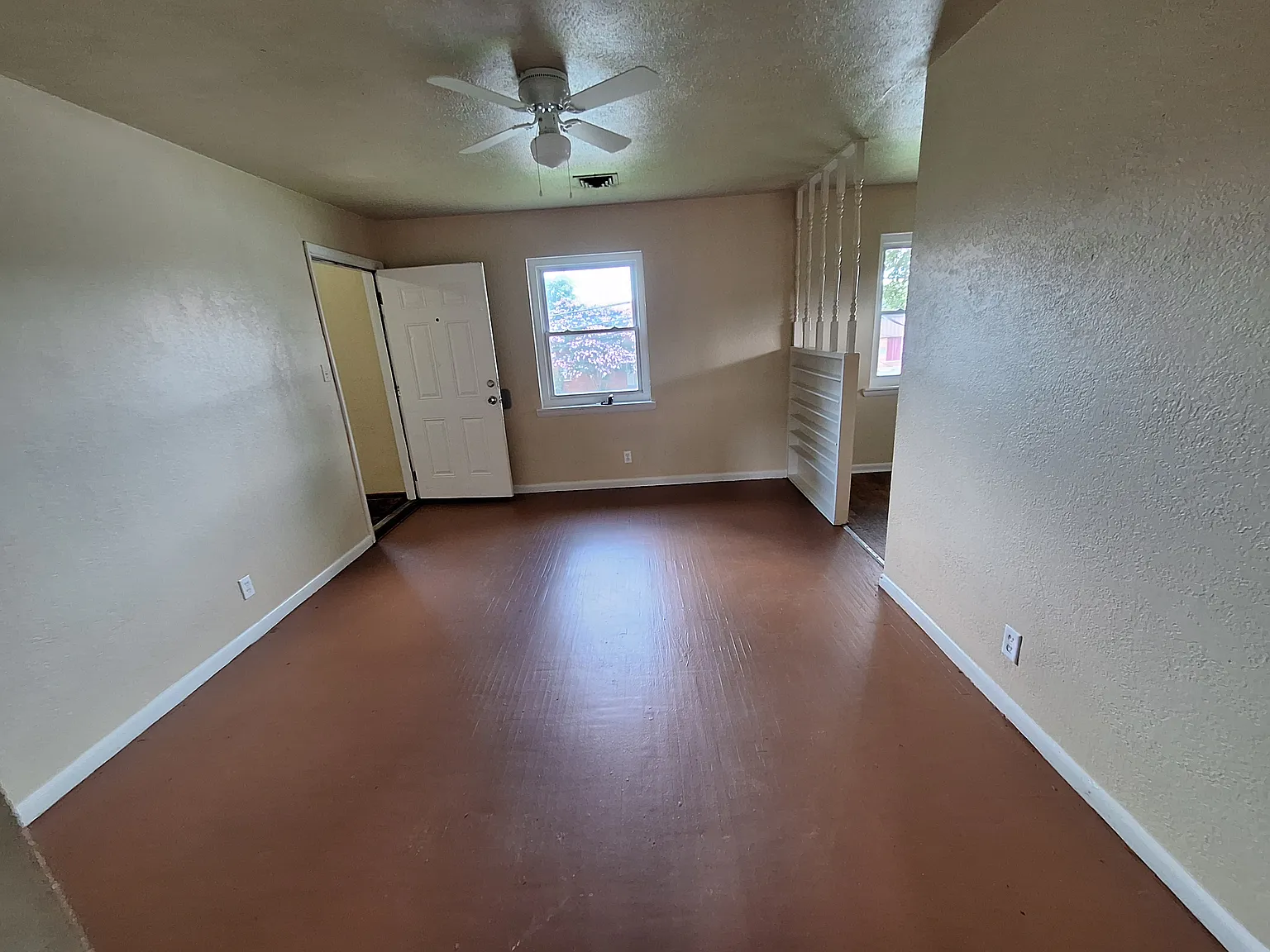 2 bed, 800 sqft, $825 — Photo 3