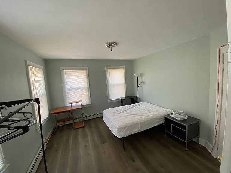 5 Hamilton St — Photo 3