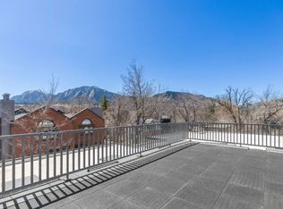 1700 17th St APT B7, Boulder, CO 80302