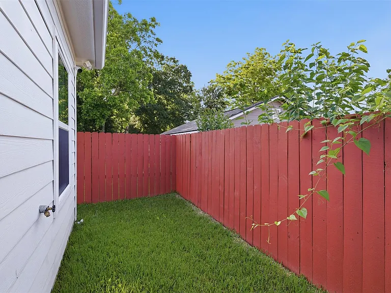 4606 Mallow St #A — Photo 20
