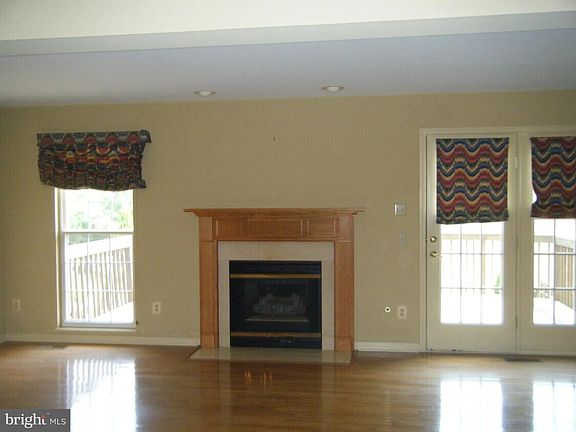 2nd image of 249 Sloan Ct