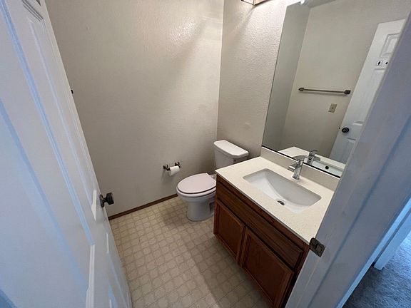 5th image of 1400 Carpentier St APT 329