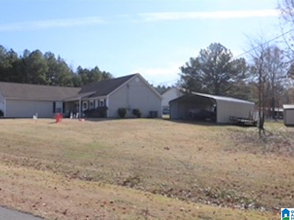 2nd image of 20992 Walnut Ln