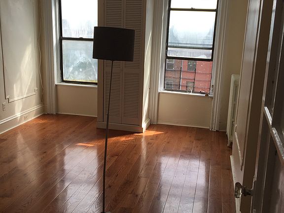4th image of 377 Greene Ave #5