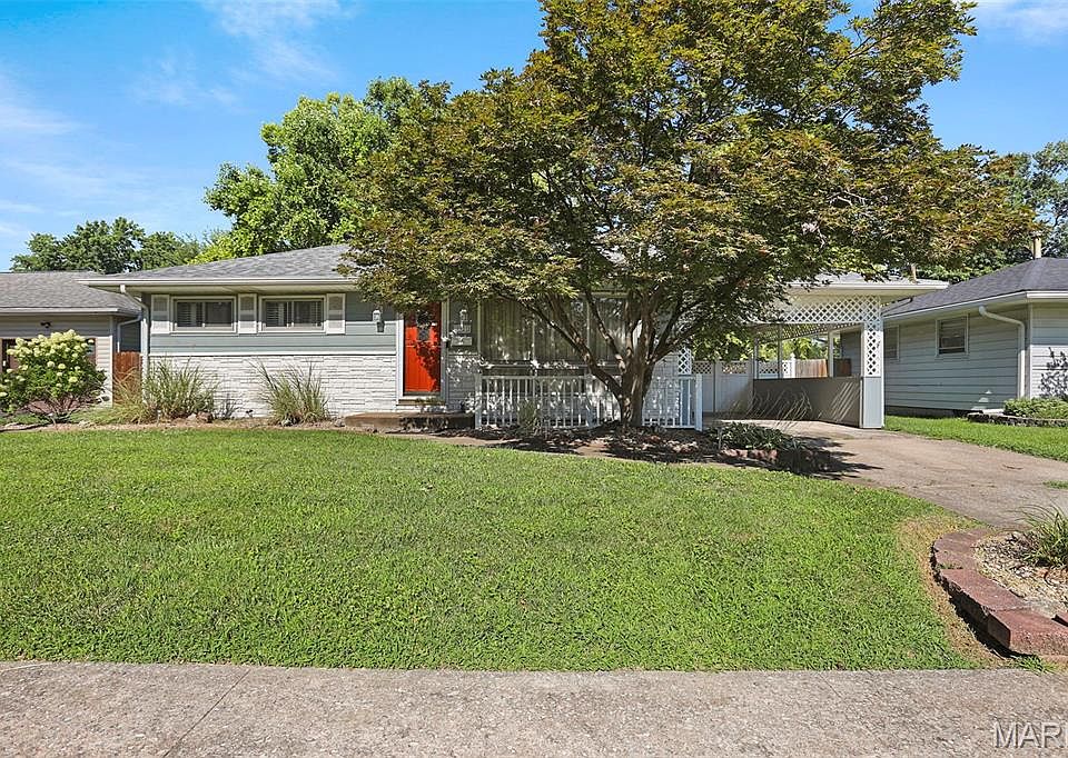 1st image of 2921 Dogwood Dr
