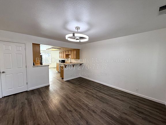 2nd image of 39 Skywalker Ct