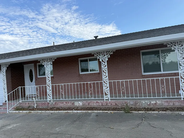 7401 Yosemite Blvd — Photo 21