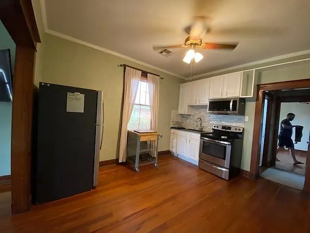 203 Eleonore St #203 — Photo 10