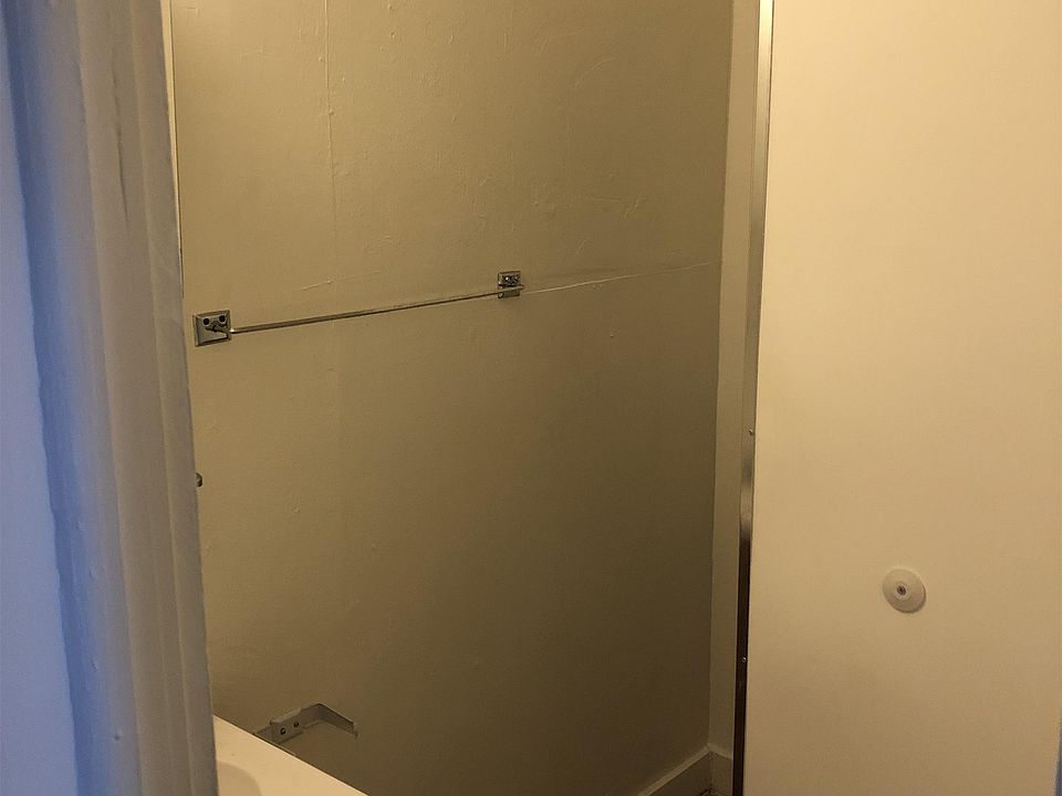 Bathroom - Shower