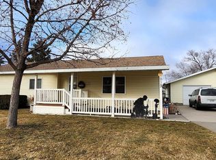933 W 10th St, Lexington, NE 68850