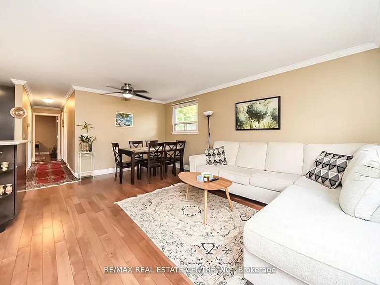 126 Culham St — Photo 8