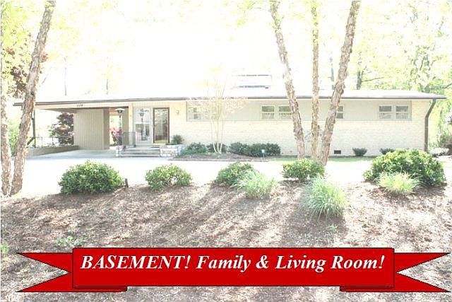 1st image of 709 S Crescent Dr