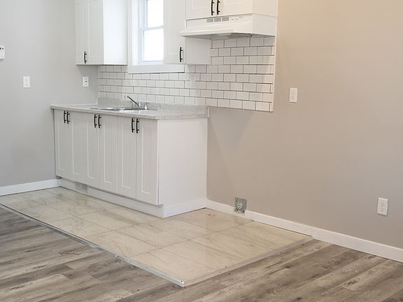3rd image of 263 Tuscarora St #1