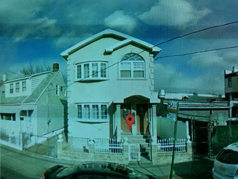 2nd image of 1391 E 95th St