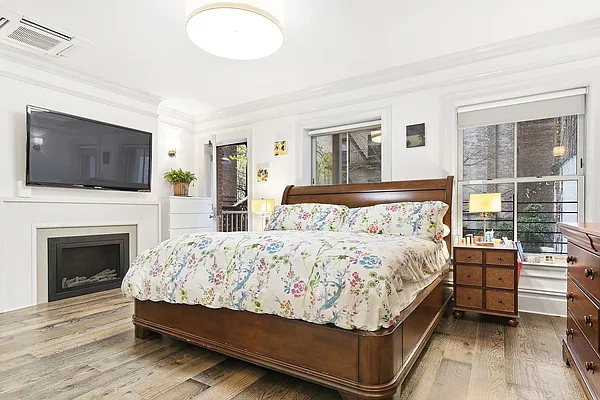 Rented by Compass | media 1