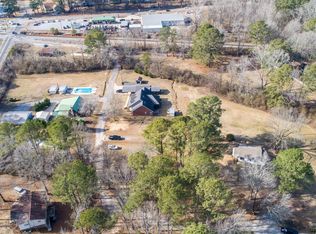 73 Leopard Ln, Trussville, AL 35173