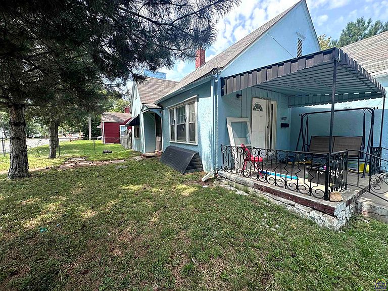 Listing photo 2
