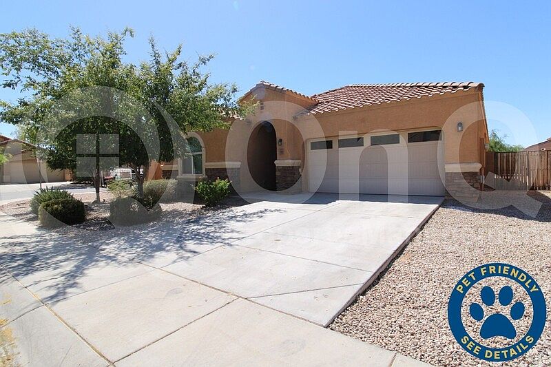 1st image of 37200 W Leonessa Ave