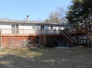 320 E Lori Ct, Midland, MI 48640