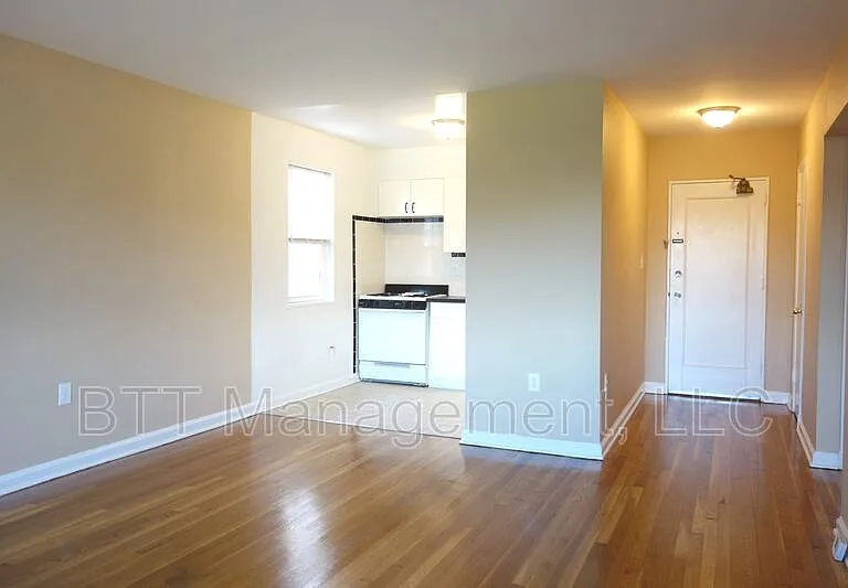 4013 38th St #203 — Photo 9
