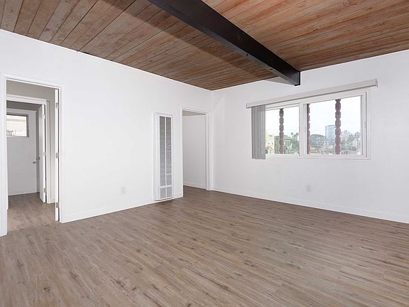 5th image of 2311 Union St APT K